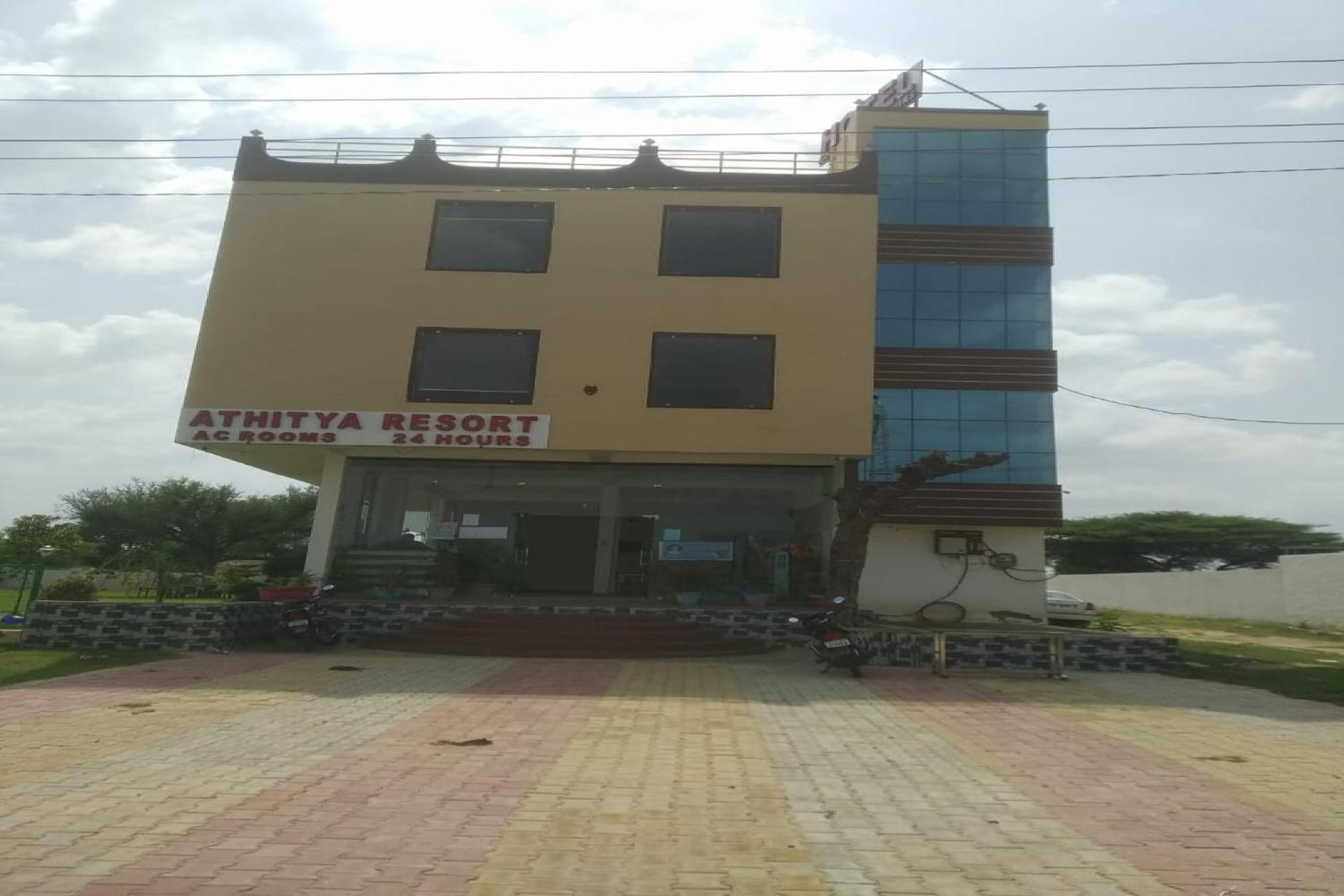 Hotel O Athitya Resort Sikar Exterior foto